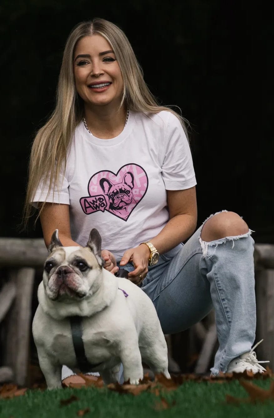 Camiseta Longa Feminina Frenchie Coração Rosa